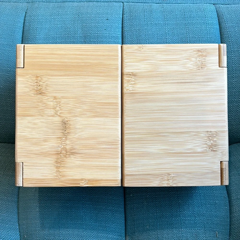 NWT vanity organizer